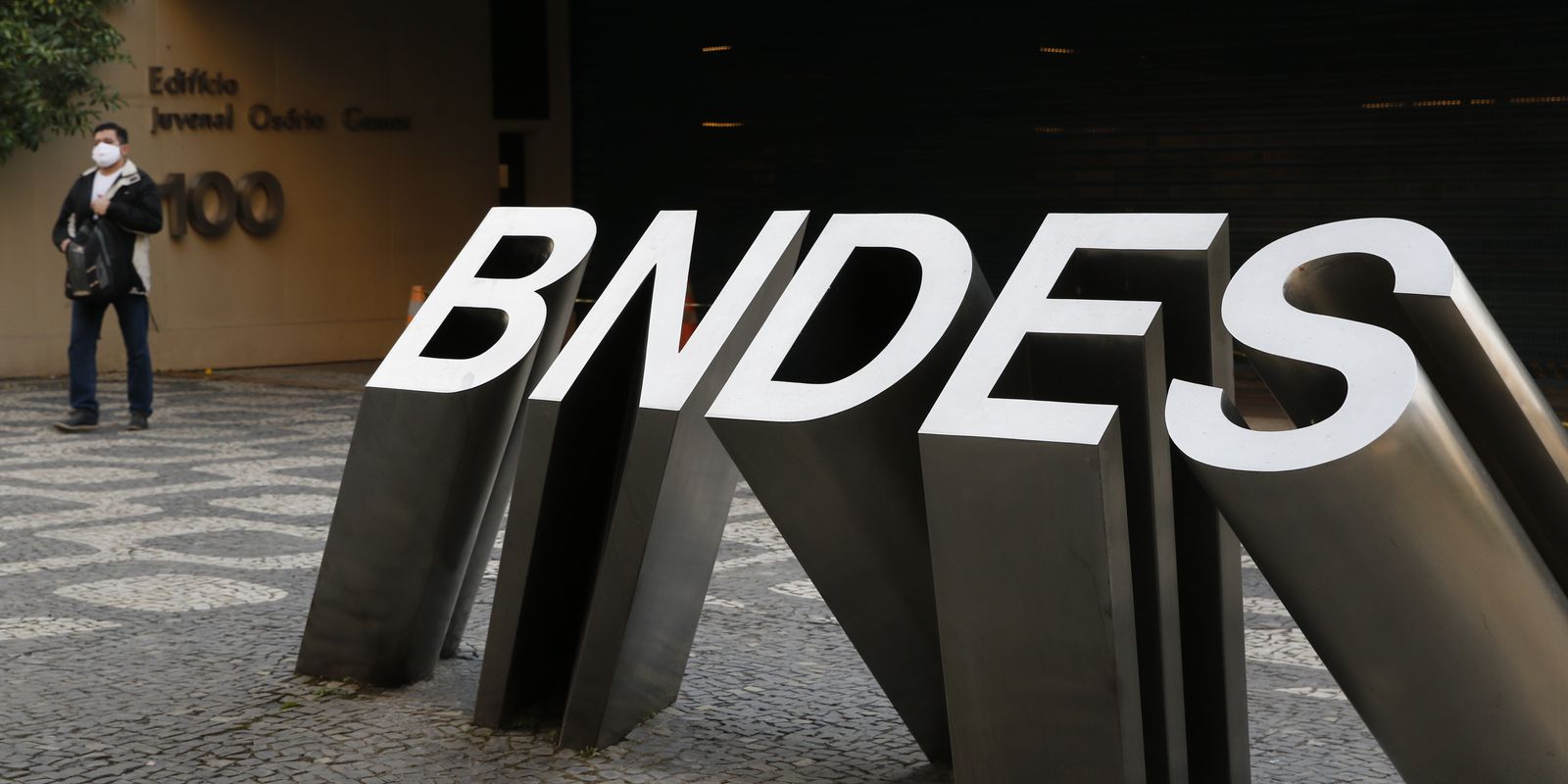 Senado autoriza BNDES a captar R$ 2,6 bilhões no exterior
