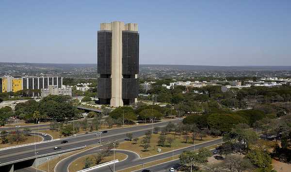 Boletim Focus: mercado baixa estimativa de inflação em 2025 pela 3ª semana seguida, para 5,53%