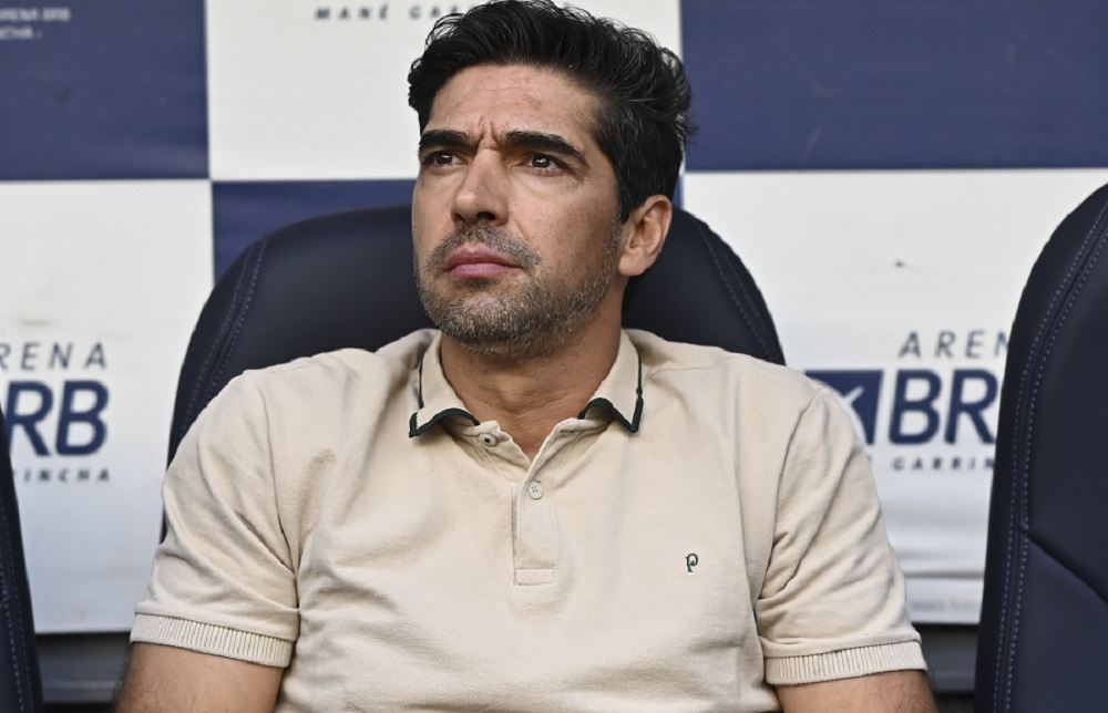 Abel Ferreira faz alerta após classificação do Palmeiras na Libertadores
