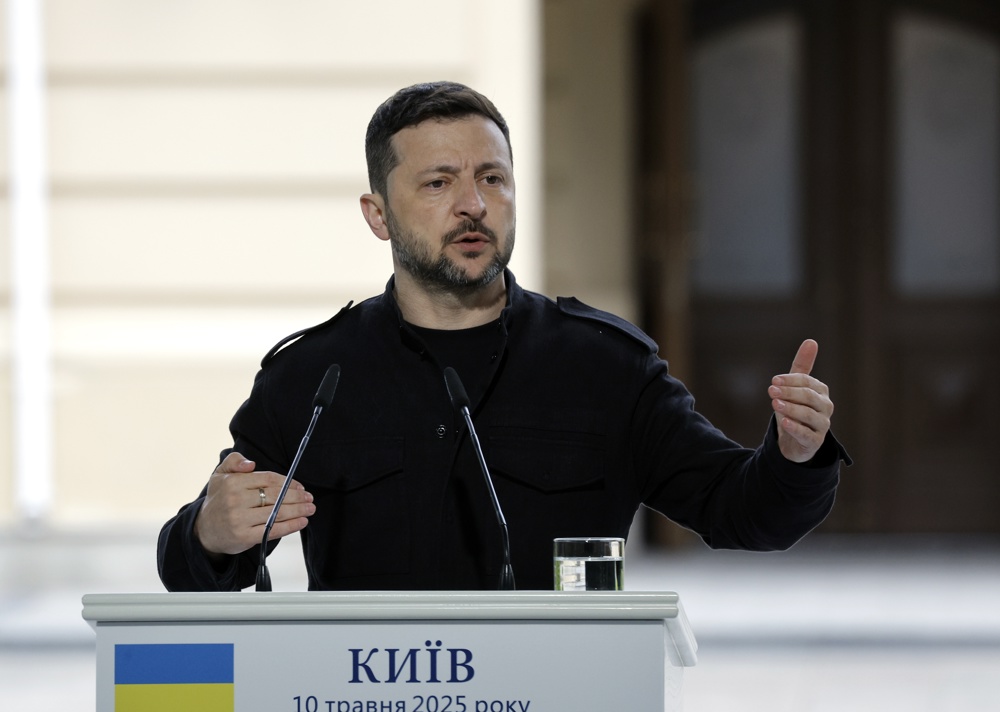 Zelensky aceita proposta de Putin para negociar paz na Turquia