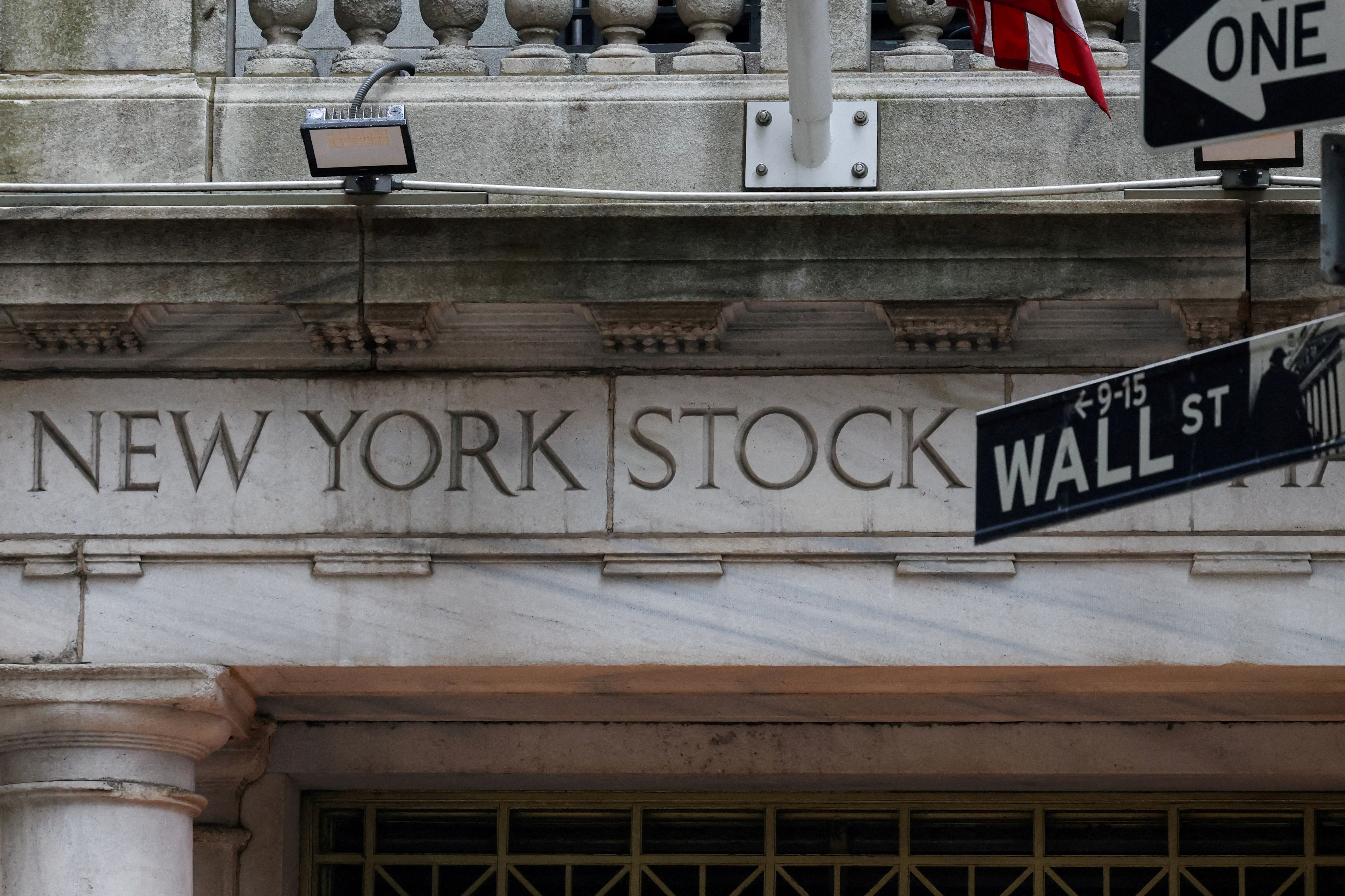 Bolsas de Nova York disparam após acordo entre China e EUA sobre tarifaço