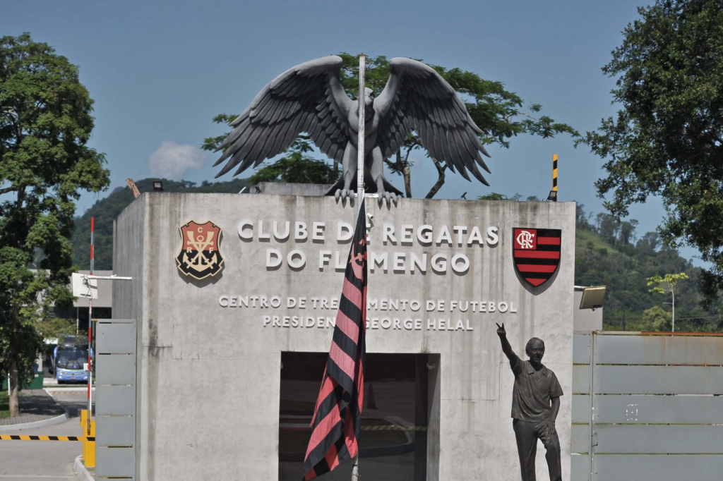 Ministério Público do RJ pede condenação de todos os envolvidos em incêndio no Ninho do Urubu