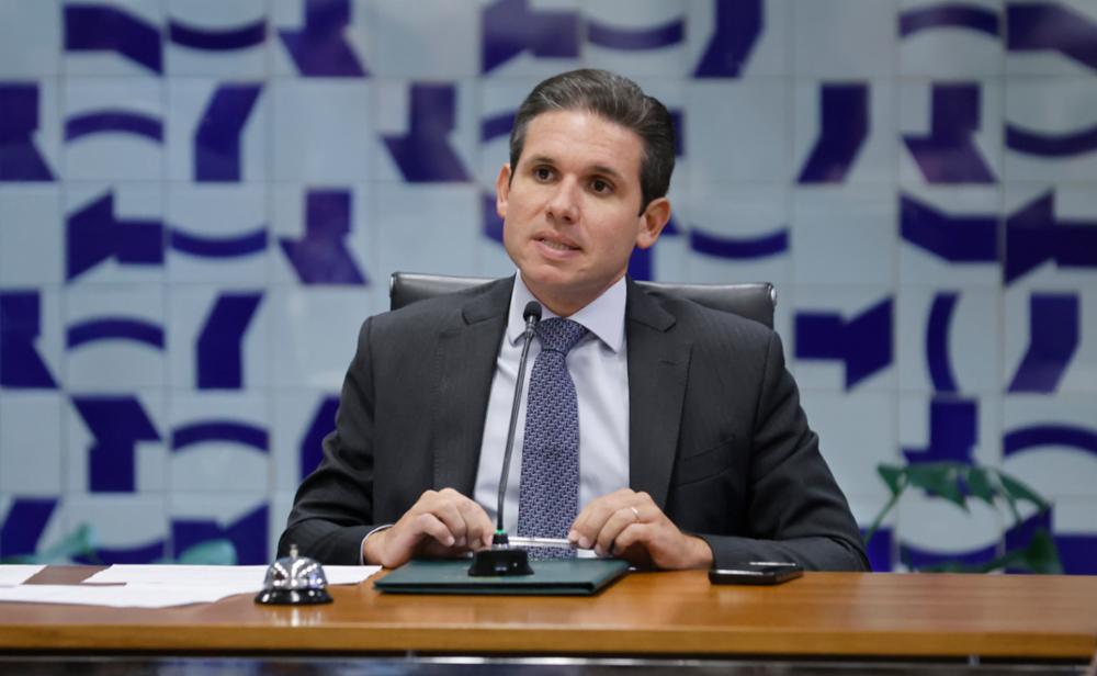 Motta pede ‘respeito’ a deputados e entra com ação no STF para manter decisão da Câmara sobre processo contra Ramagem