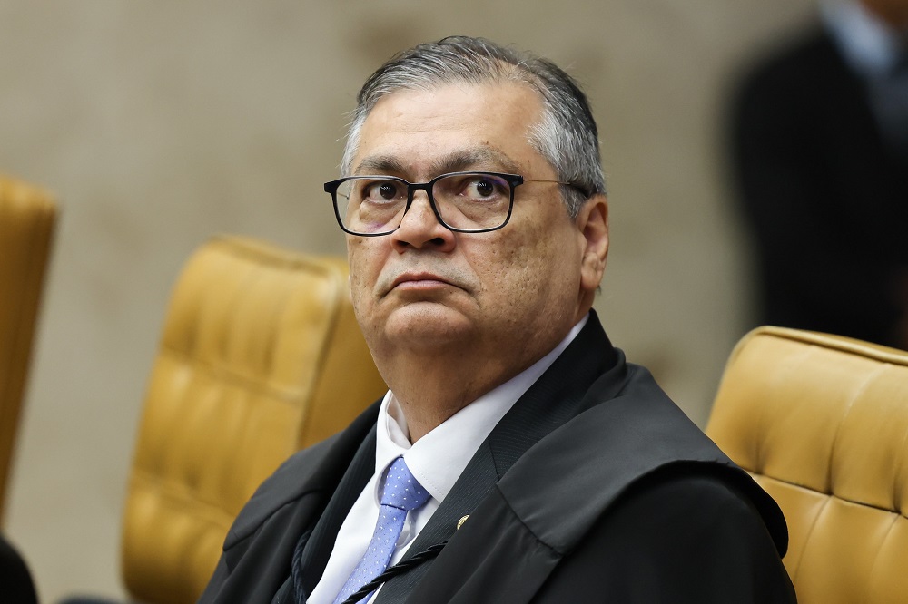 Dino divulga lista de convidados para audiência sobre emendas