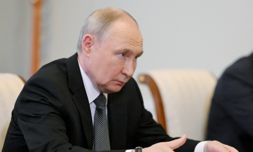 Putin afirma que rearmamento da Otan não representa ameaça