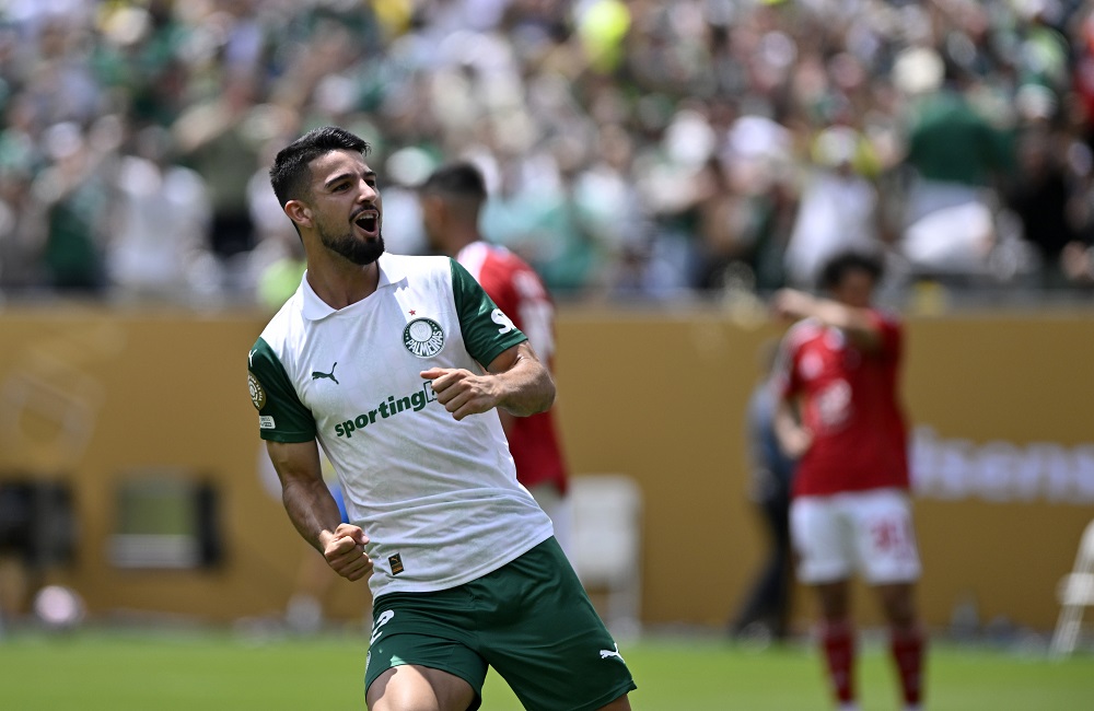 Palmeiras supera o Al Ahly, conquista a primeira vitória no Mundial de Clubes e sonha com a liderança