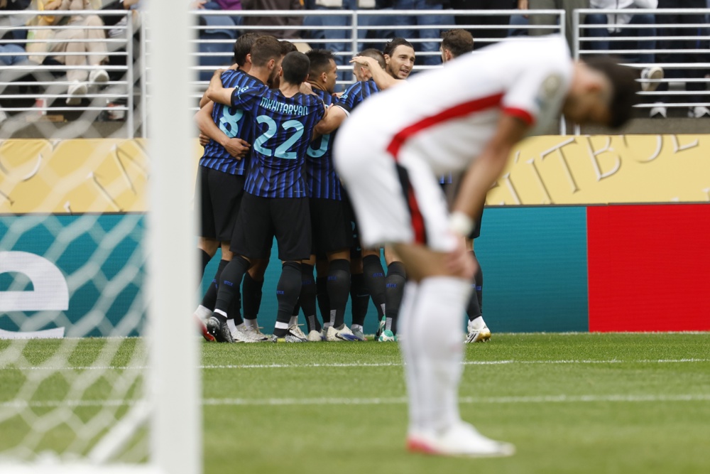 Inter de Milão sofre, mas consegue virada sobre o Urawa Reds no finalzinho