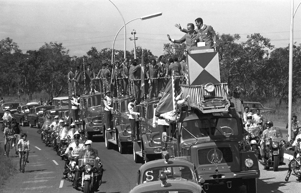 Depois do tri, a seleção voltou para casa e cumpriu protocolos com o regime militar