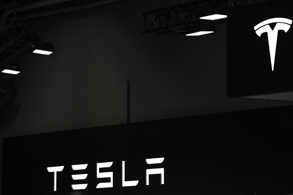 Ações da Tesla disparam após lançamento de táxis sem motorista no Texas
