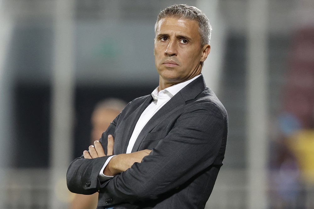 Crespo desembarca no Brasil e celebra retorno ao São Paulo: ‘Temos ainda uma linda história’