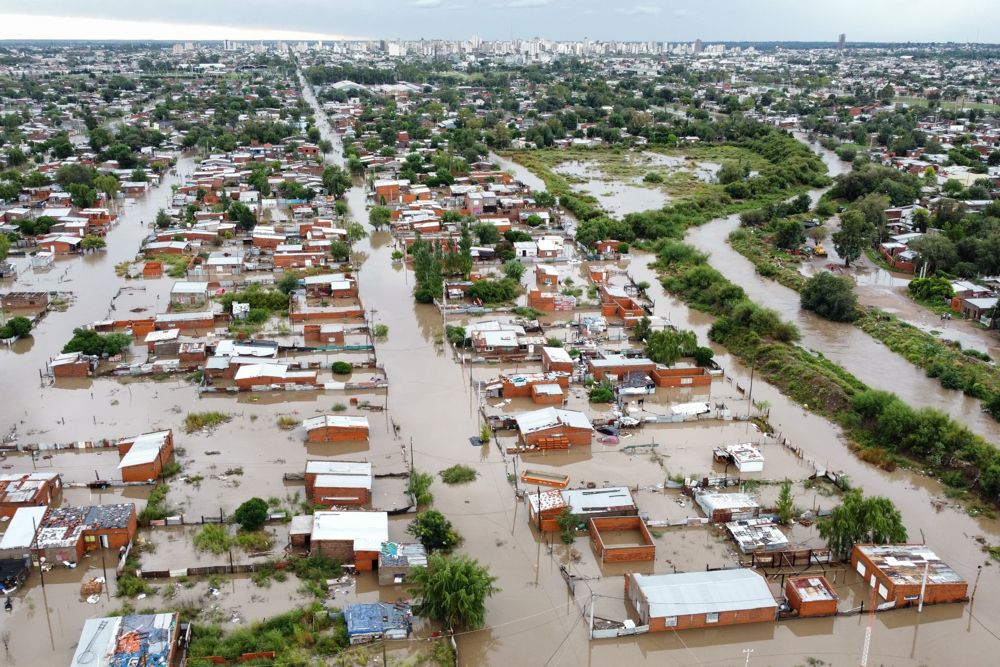 Milei veta ajuda para reconstrução de Bahía Blanca, cidade afetada por inundações