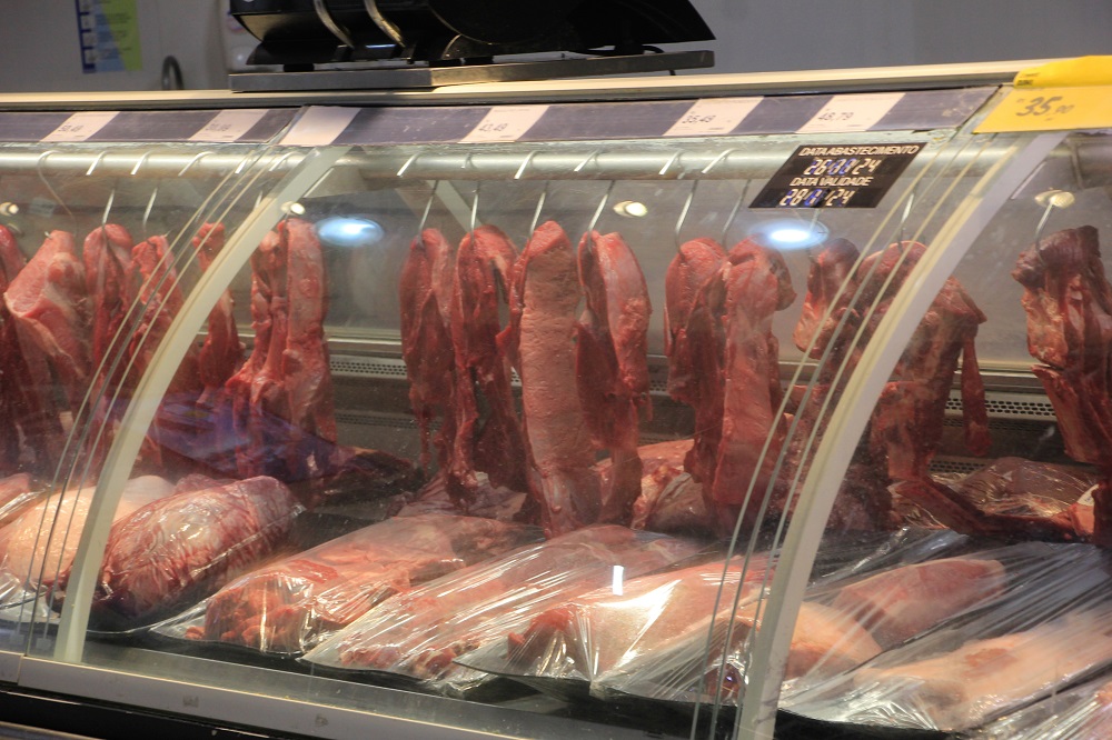 Exportadoras de carne apoiam diálogo com EUA após tarifaço de Trump, diz Abiec