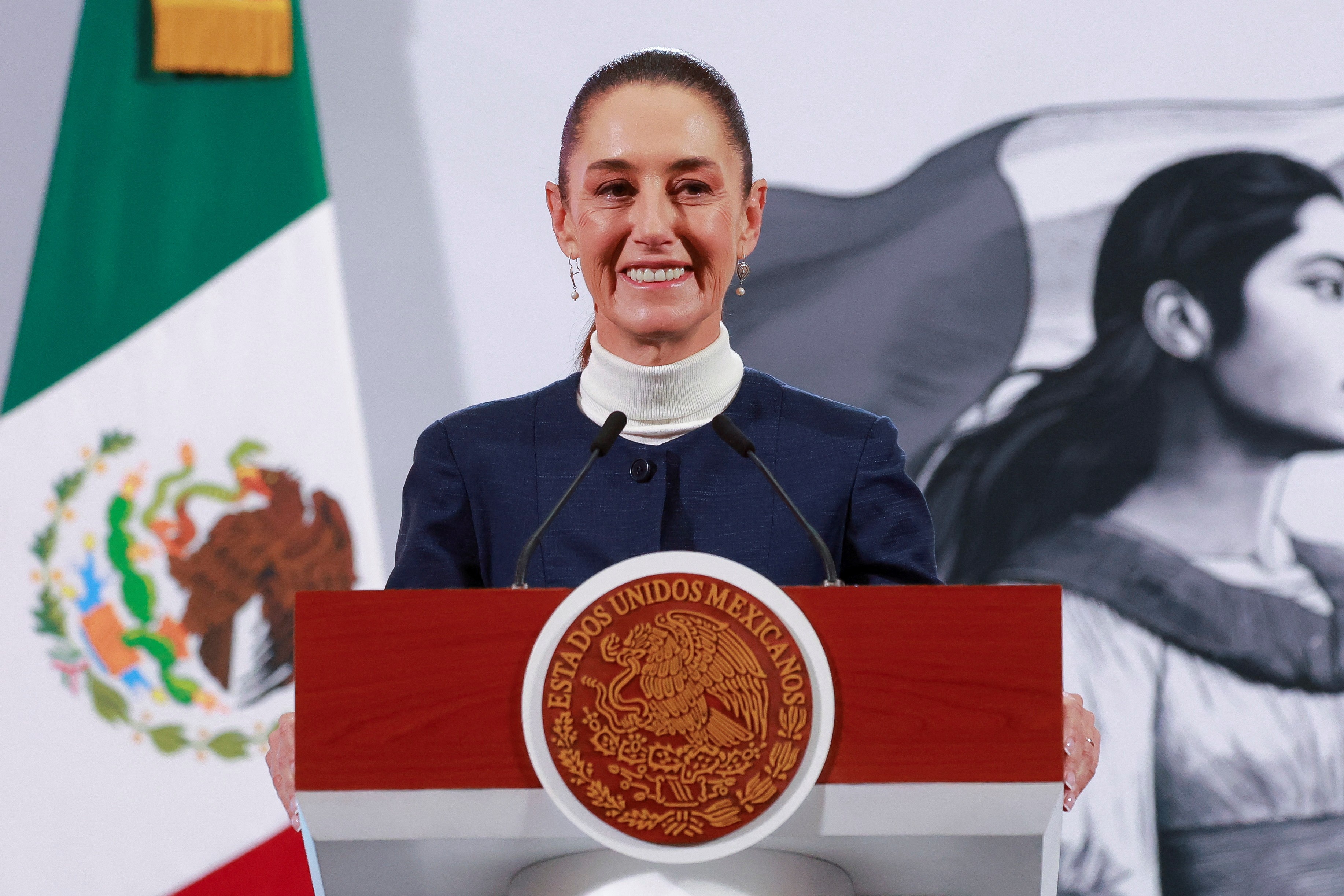 Tarifaço de Trump: presidente do México consegue pausa de 90 dias para negociar com os EUA