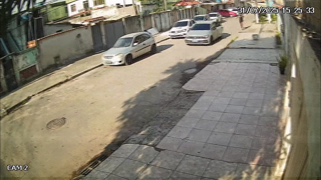 Vídeo registra atentado contra policial que matou criança de 3 anos no RJ